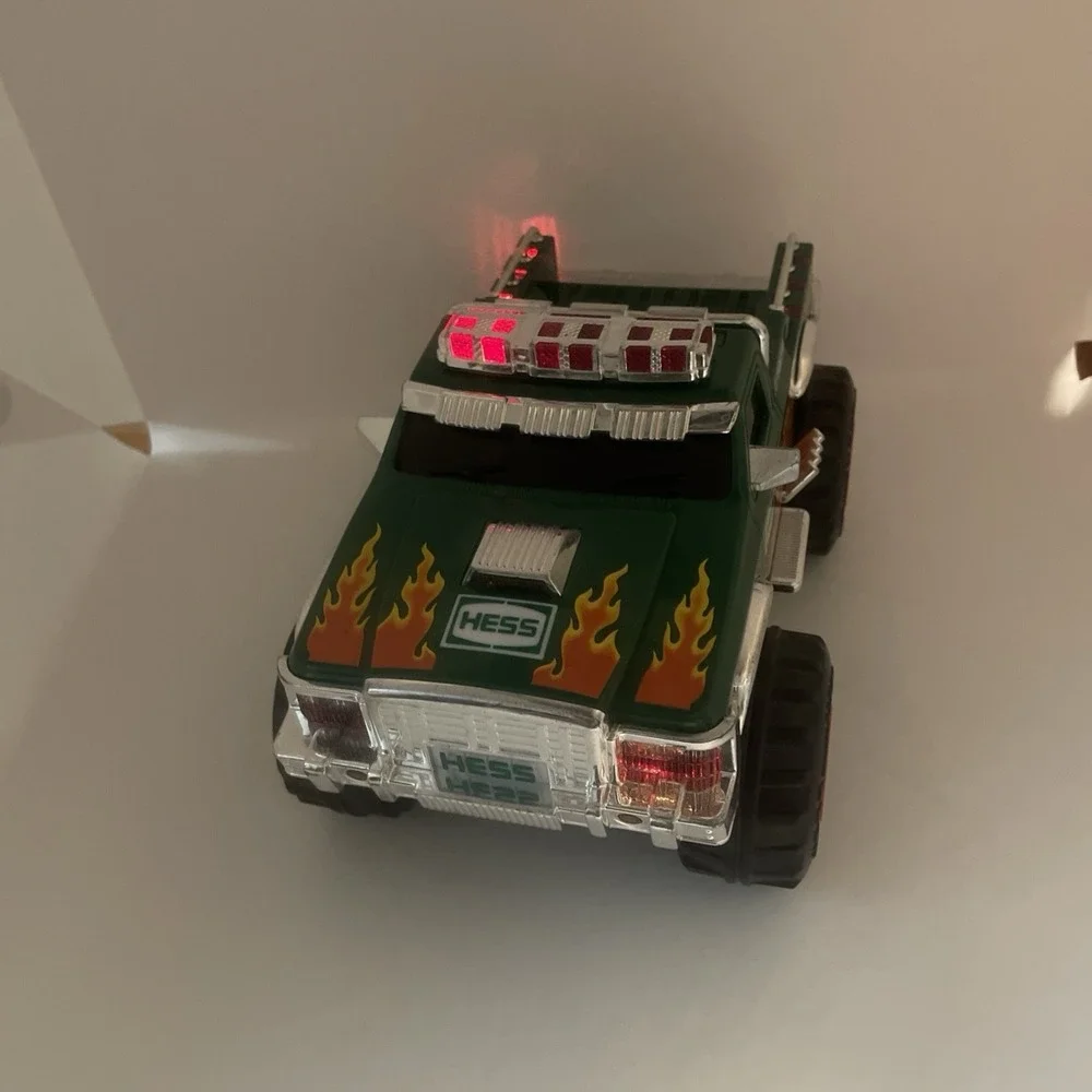 Hess 2007 Gasoline Monster Truck w/ Working Lights and Sounds‎ SHIPS FREE #1